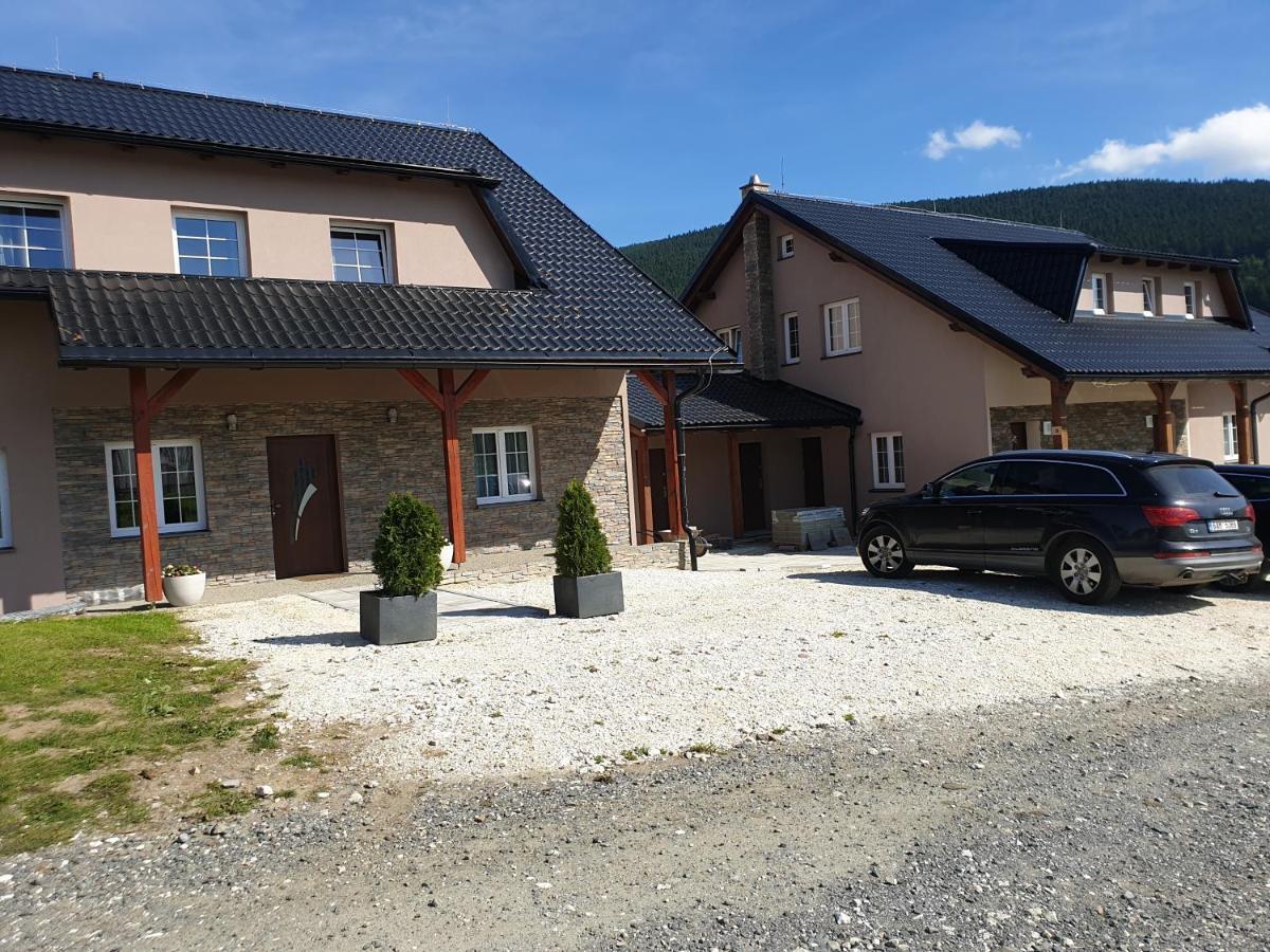 Penzion Parma Ostružná 外观 照片